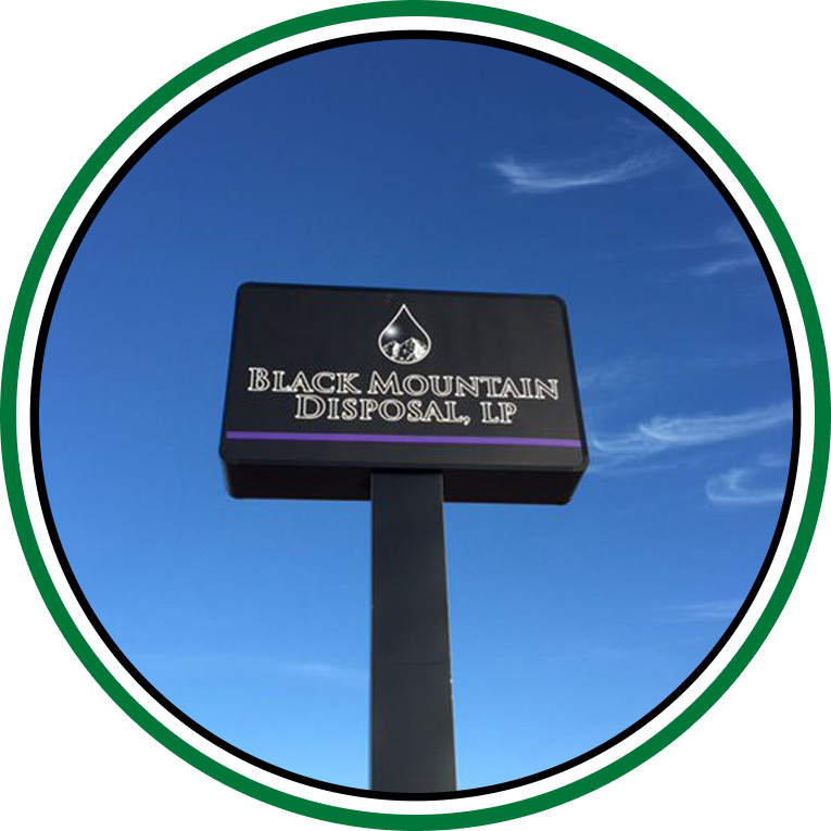 Post and panel signs of Black Mountain Disposal made by Priority Signs & Graphics in Dallas Fort Worth