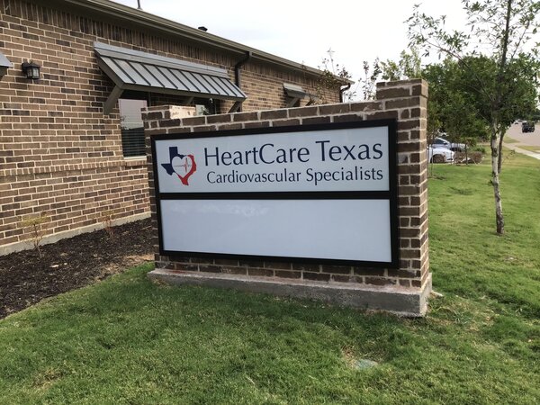 Modern monument sign made for Heartcare Texas
